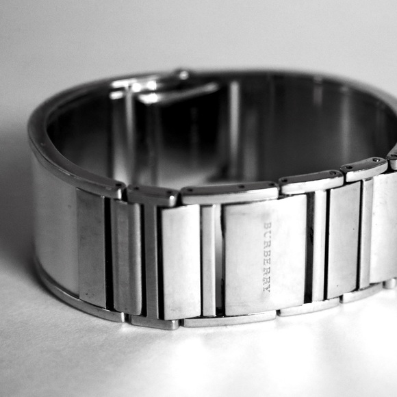 Burberry Watch - Picture 4 of 4